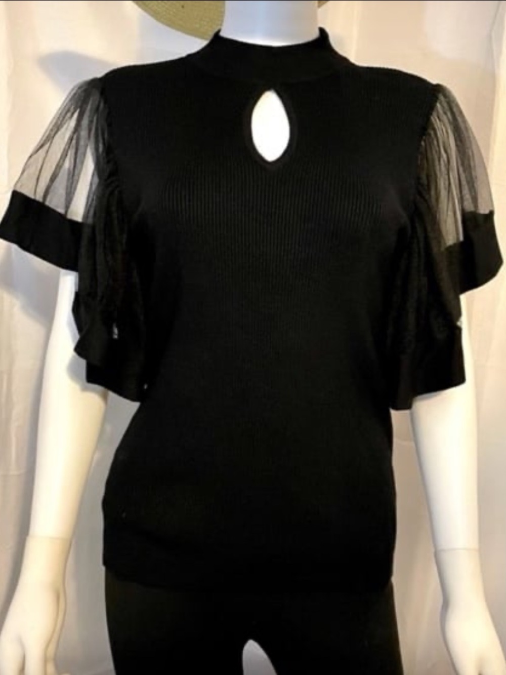 New York & Company 7th Avenue Studio Keyhole Butterfly Sleeve Knit Sweater - Picture 4 of 9